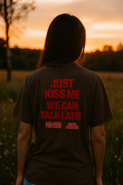 Unisex classic tee Just kiss me